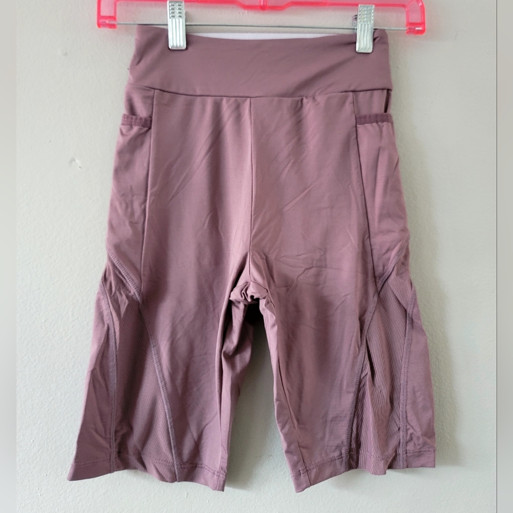 Gymshark Elevate cycling shorts purple wash size XSMALL